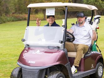 golf players posing