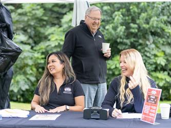 attendees at golf tournament