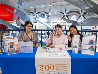 vendor booth presentation