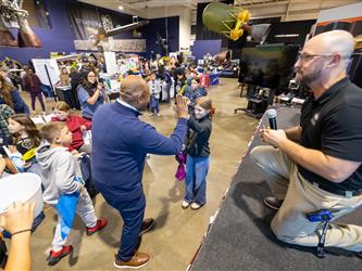 vendor booth presentation