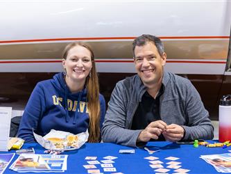 vendor booth presentation