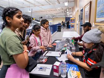 vendor booth presentation