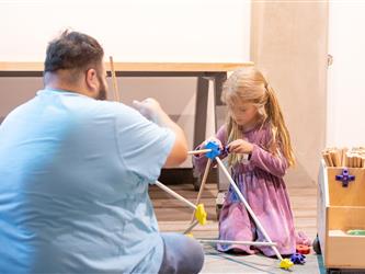 child playing with rope 