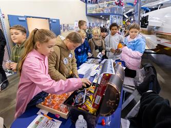 vendor booth presentation
